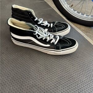 Vans Black and White Skateboard Shoes